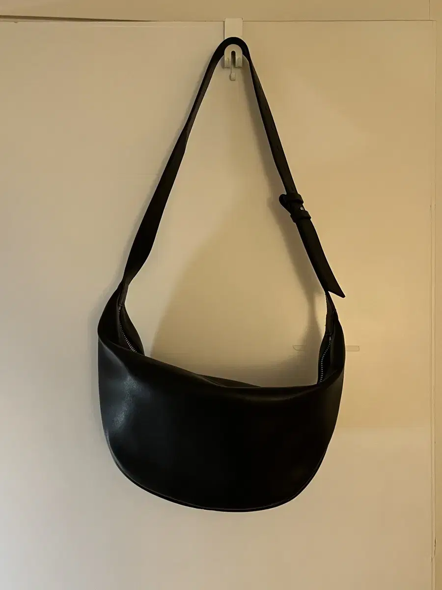 Le Abonne Martin Bag Black | 브랜드 중고거래 플랫폼, 번개장터